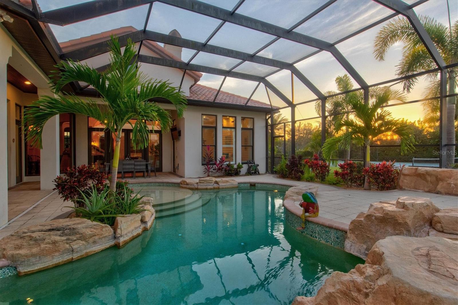 WINDING RIVER - Residential