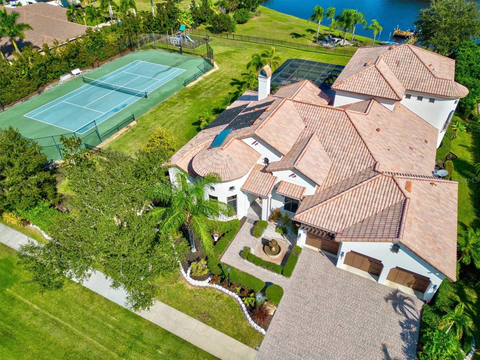 WINDING RIVER - Residential