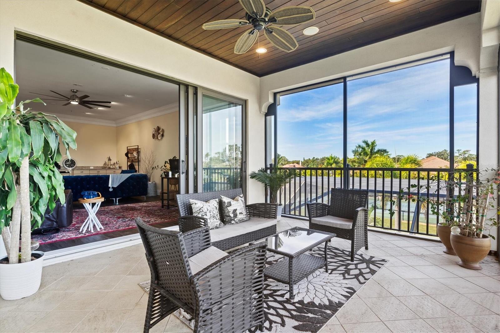 WINDING RIVER - Residential