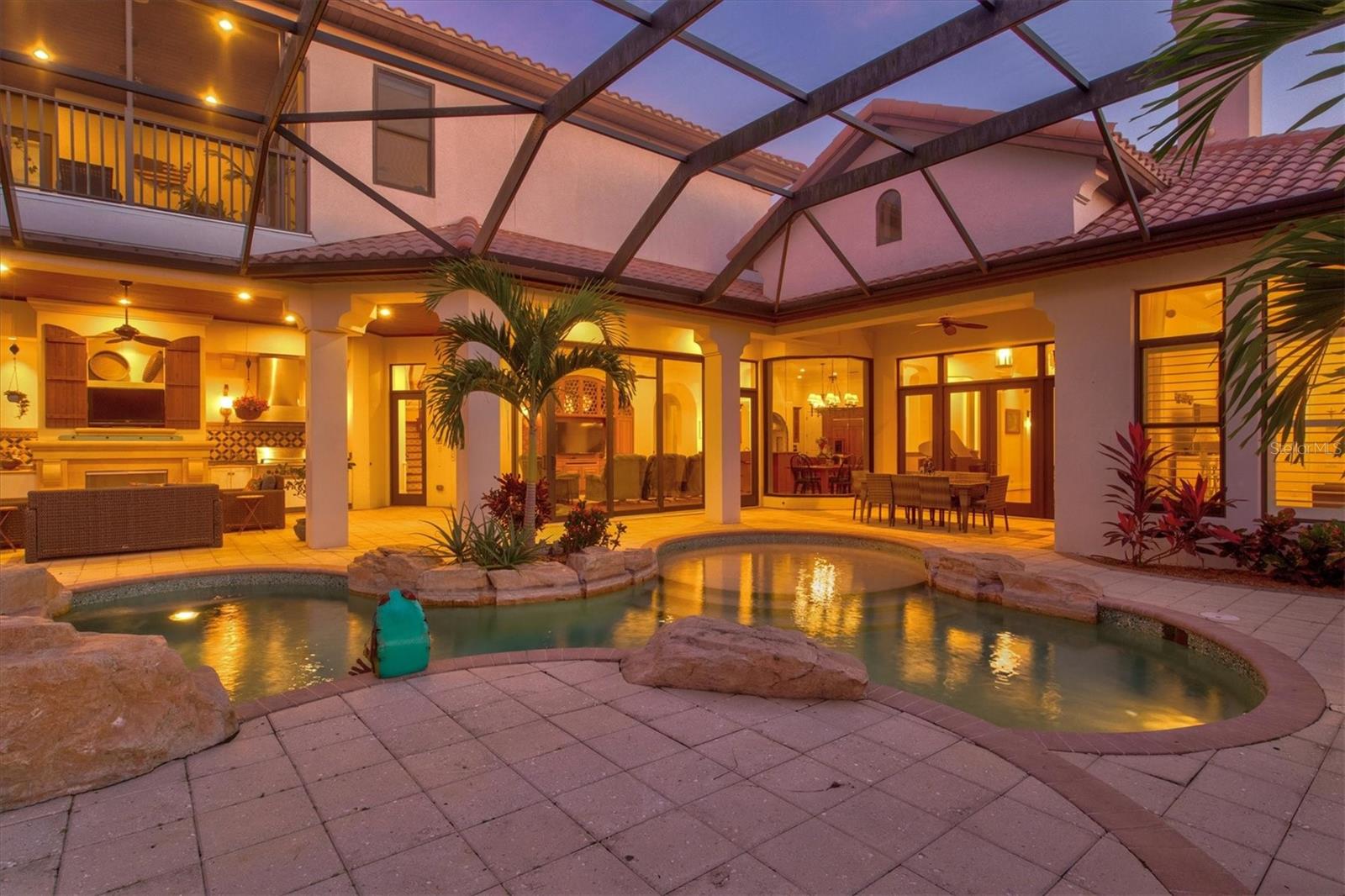 WINDING RIVER - Residential