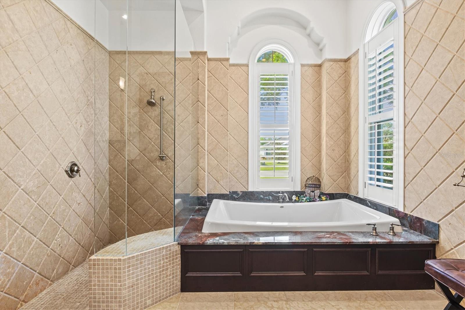 WINDING RIVER - Residential