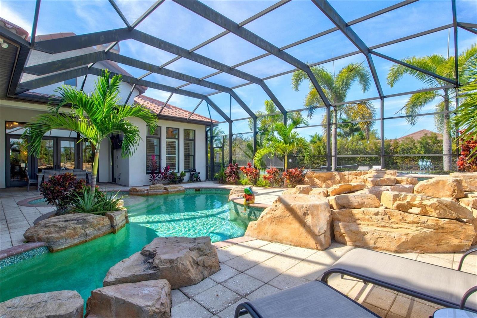 WINDING RIVER - Residential