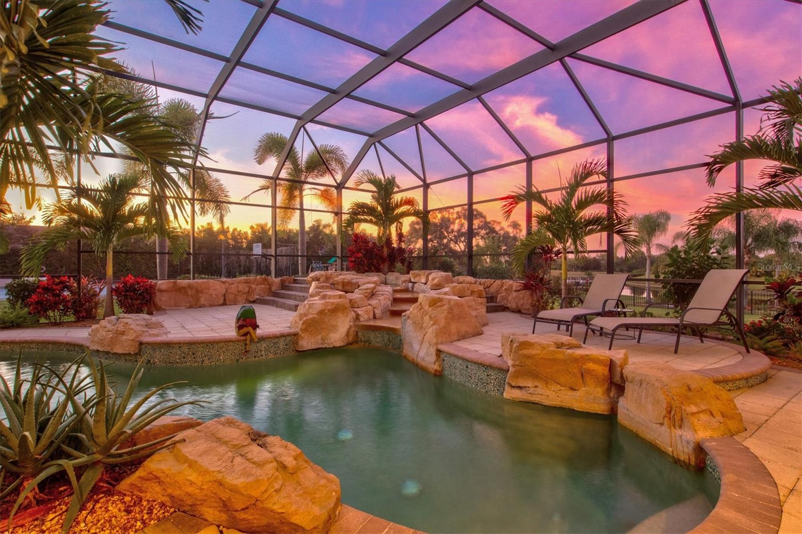 WINDING RIVER - Residential