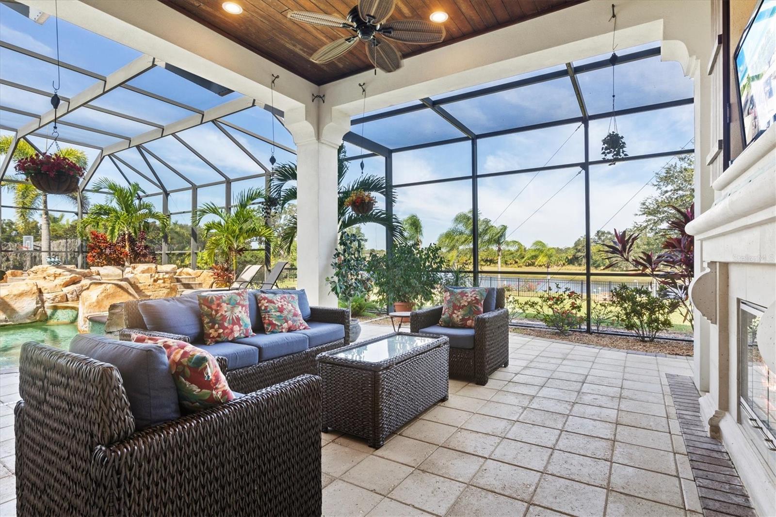 WINDING RIVER - Residential