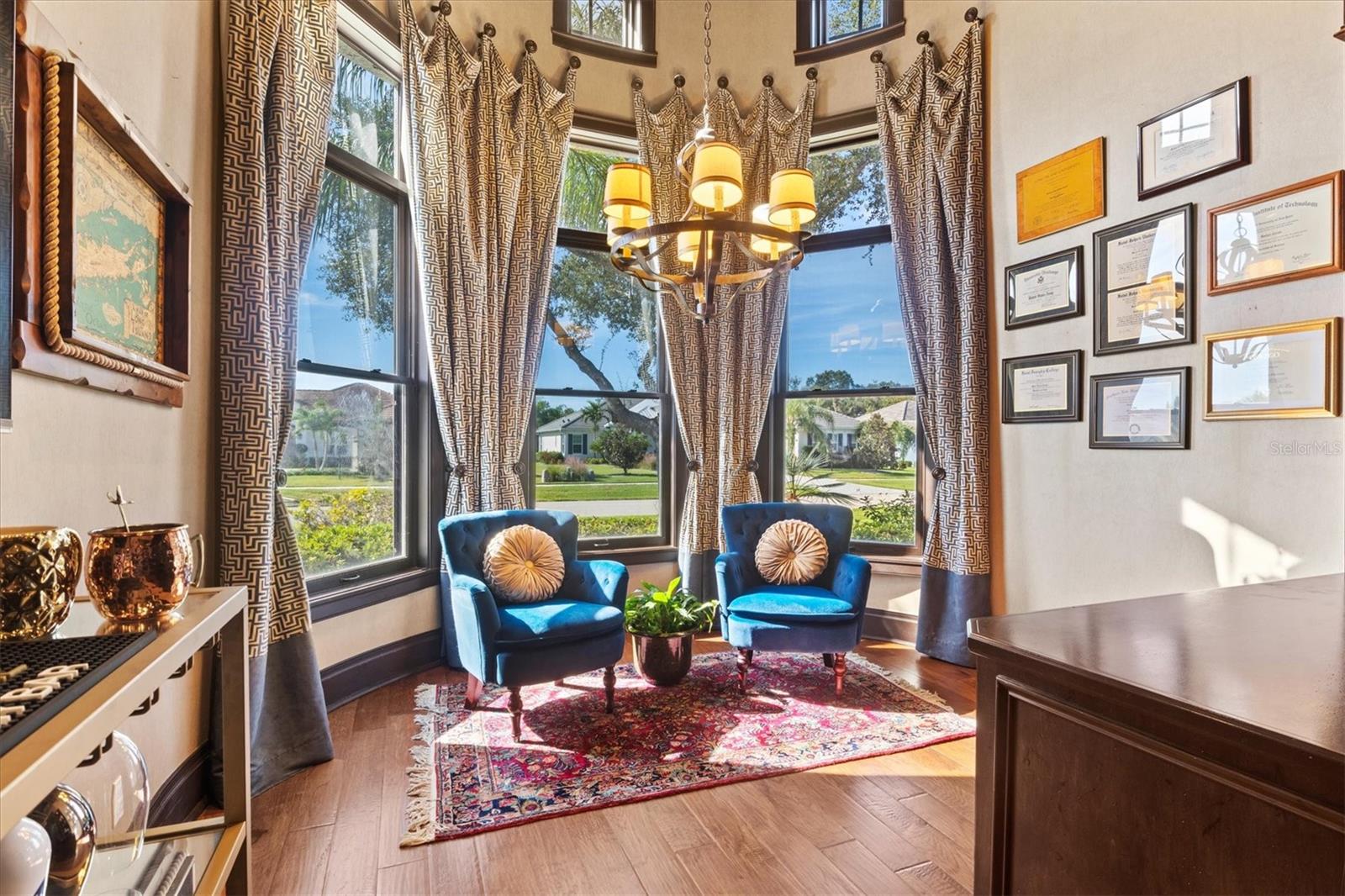 WINDING RIVER - Residential