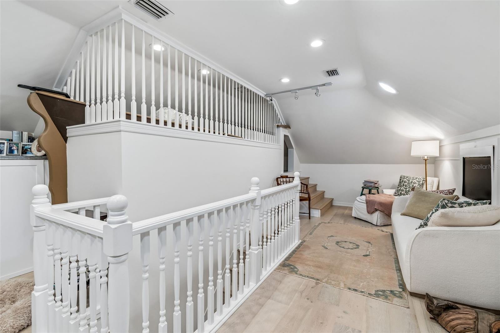 VILLA ROSA PARK - Residential