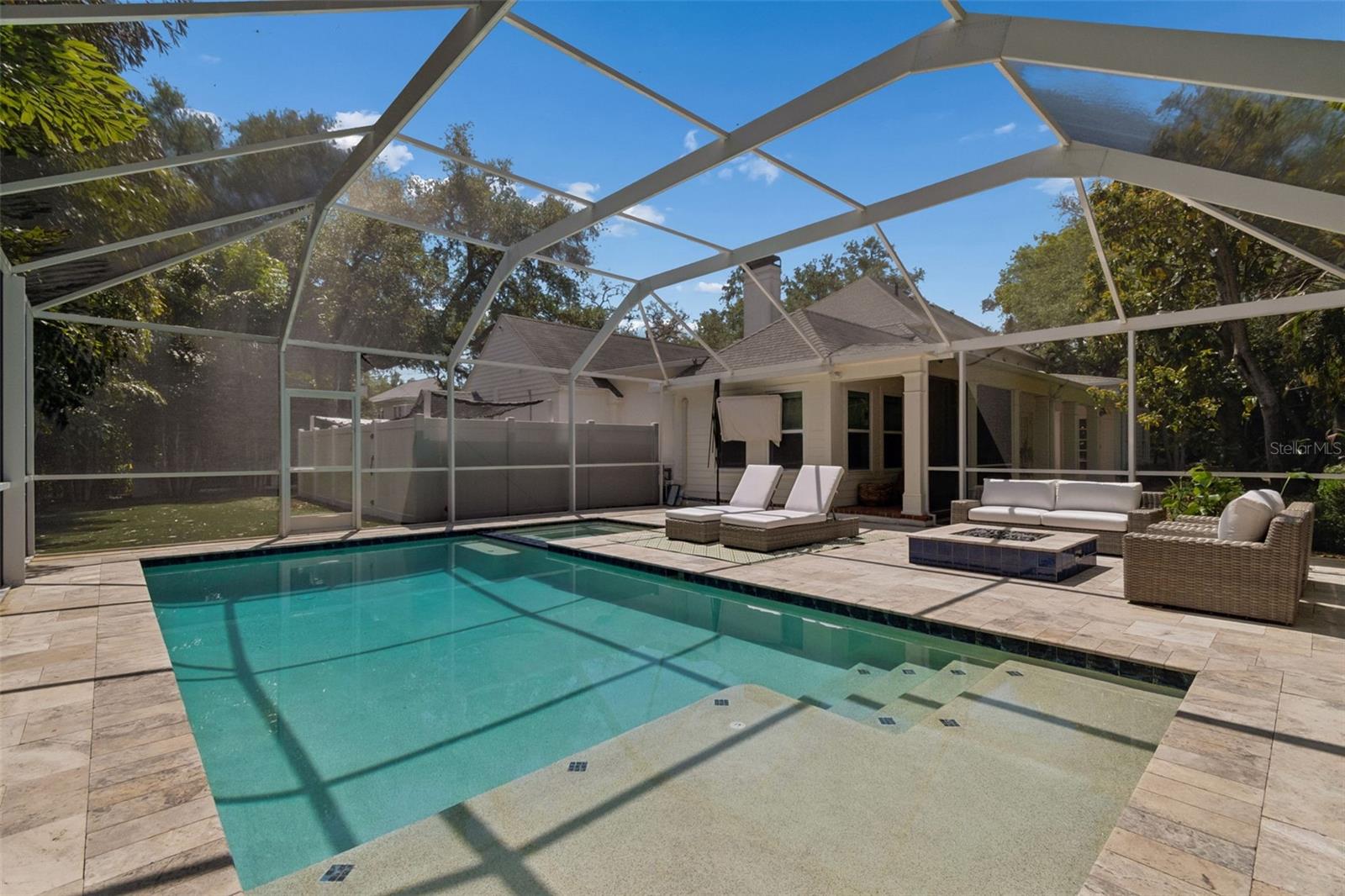 VILLA ROSA PARK - Residential