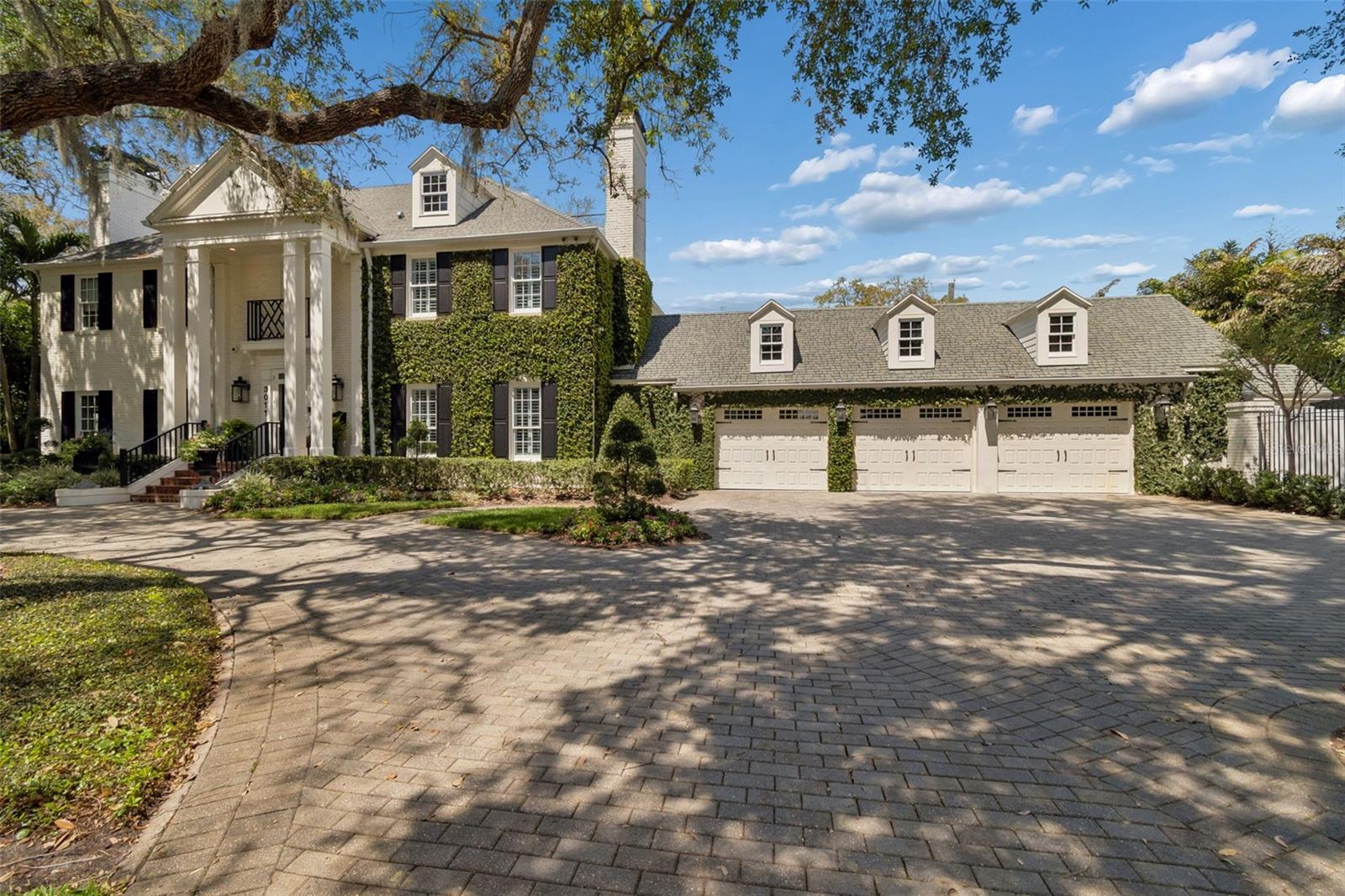 VILLA ROSA PARK - Residential