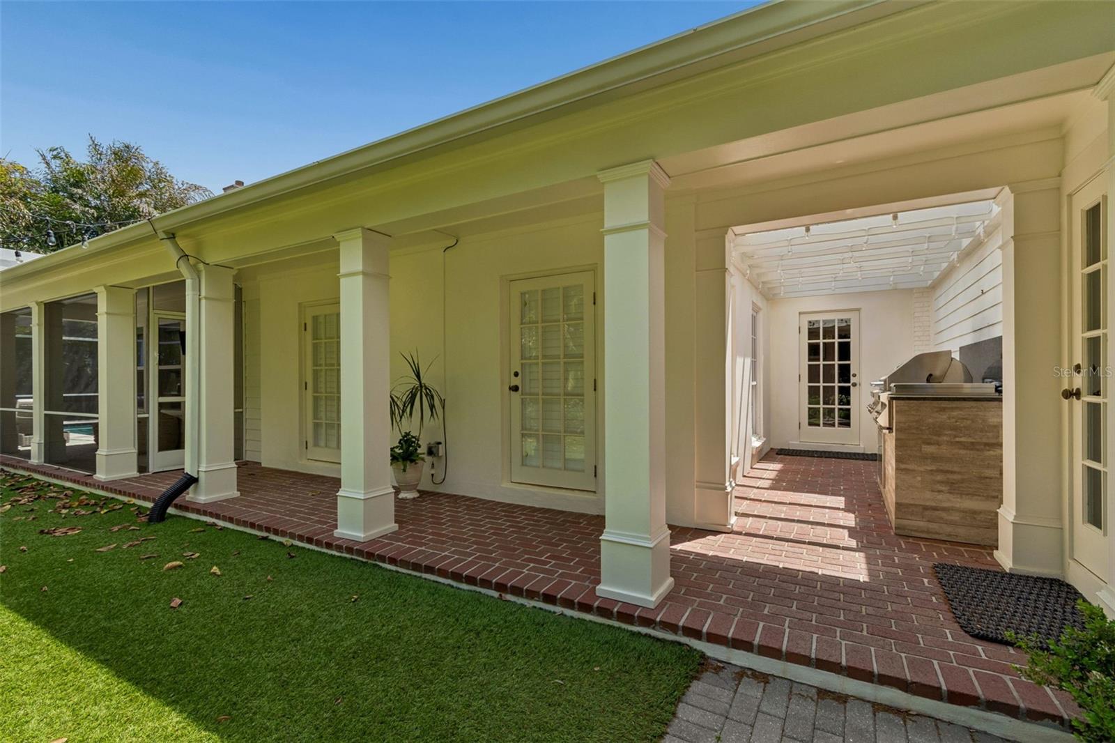 VILLA ROSA PARK - Residential