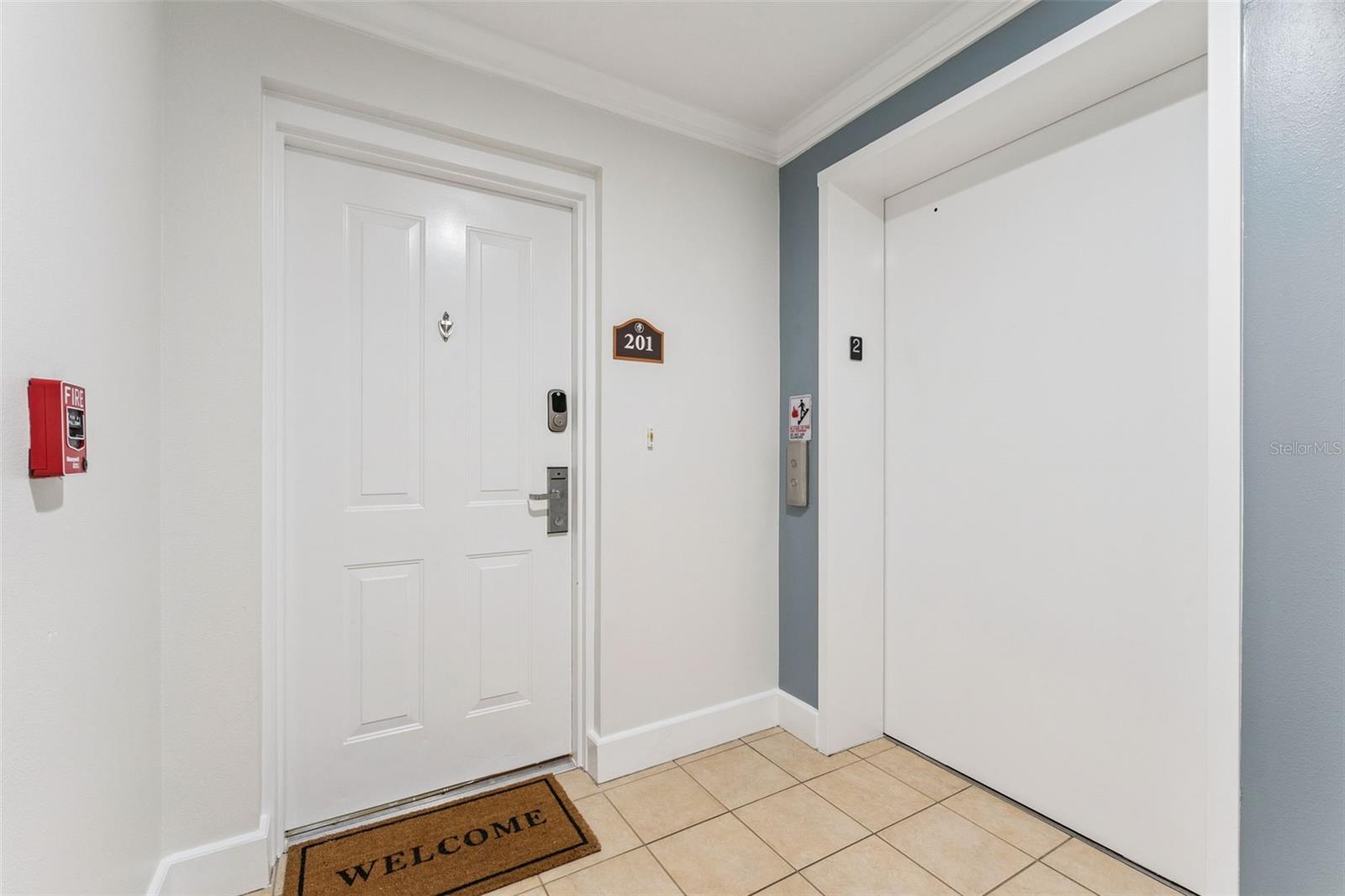 HERITAGE CROSSING CONDO PH 1 - Residential