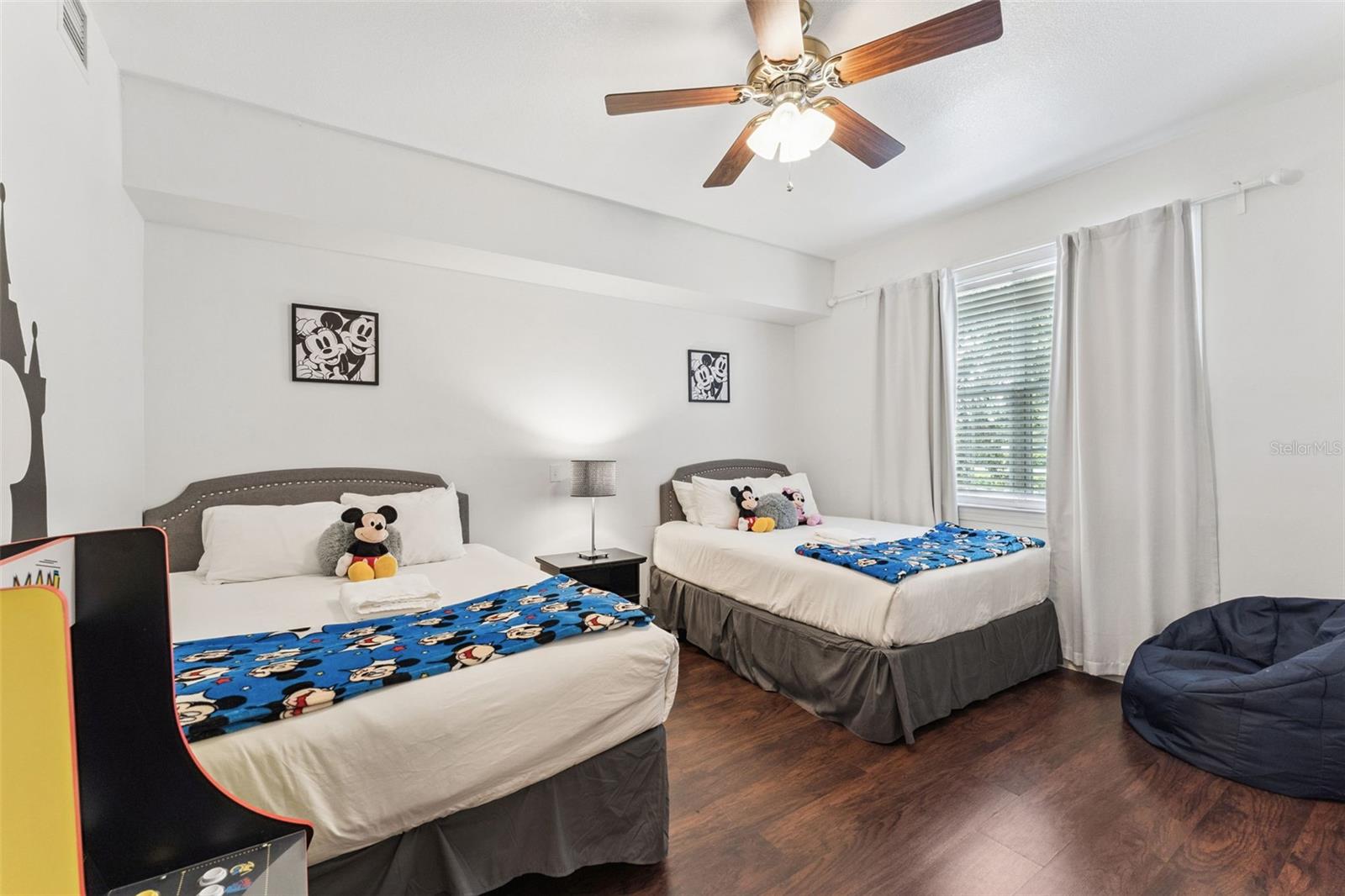 HERITAGE CROSSING CONDO PH 1 - Residential