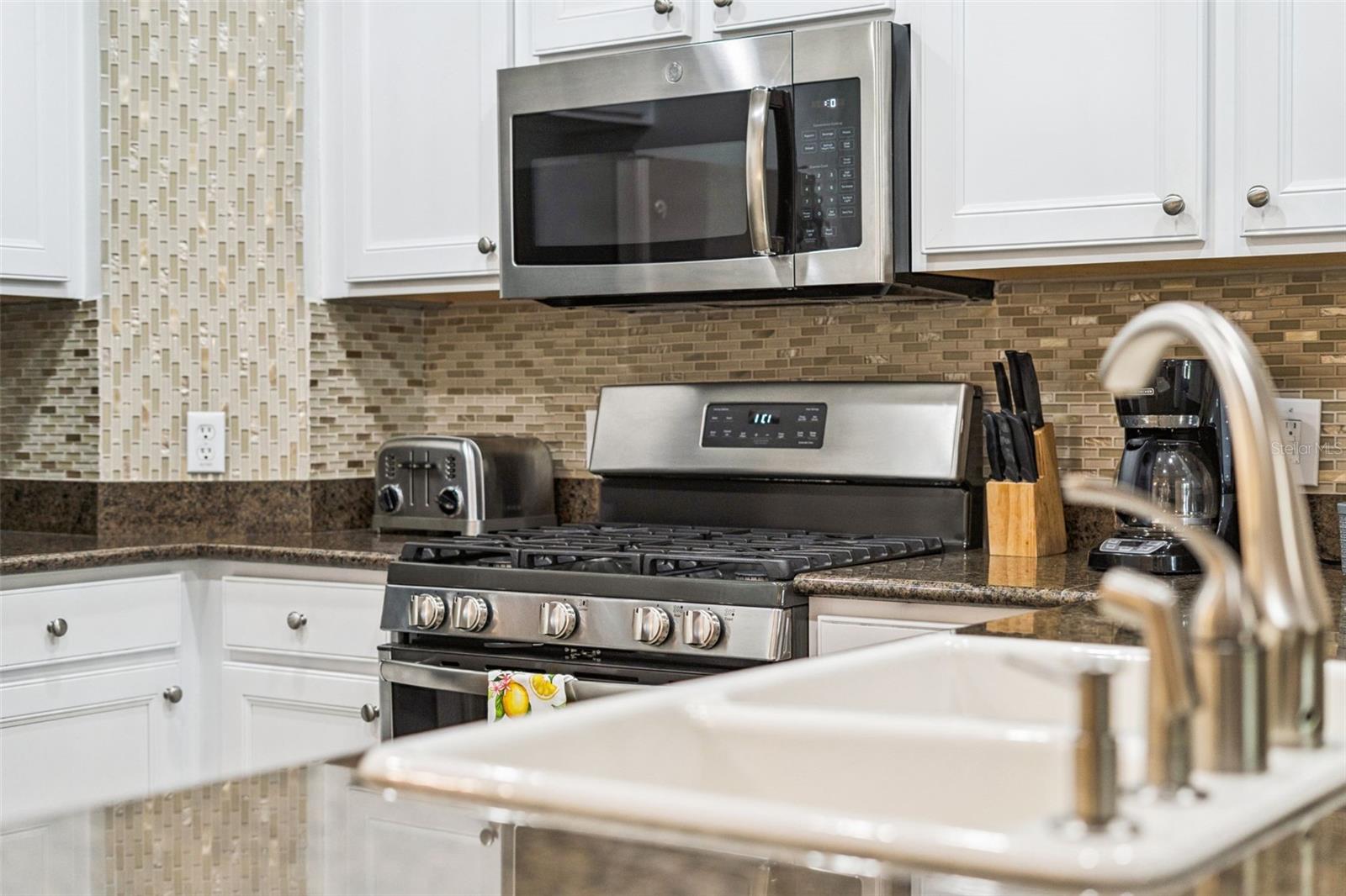 HERITAGE CROSSING CONDO PH 1 - Residential