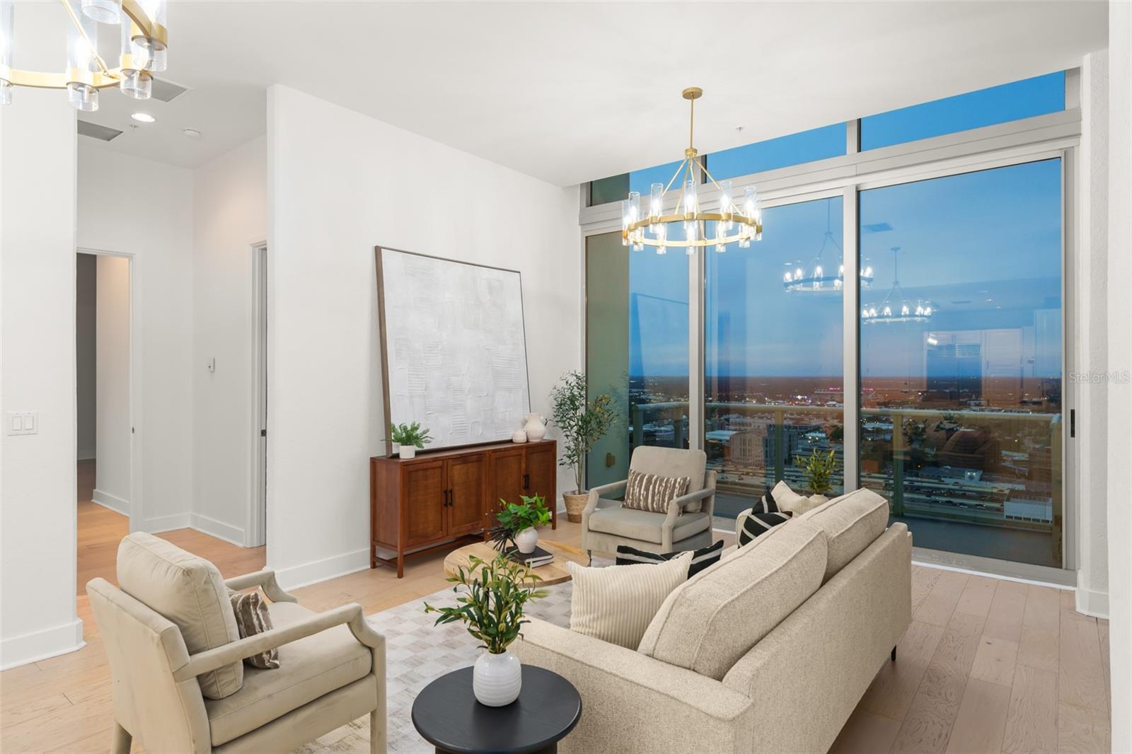 VUE AT LAKE EOLA CONDOMINIUMS - Residential