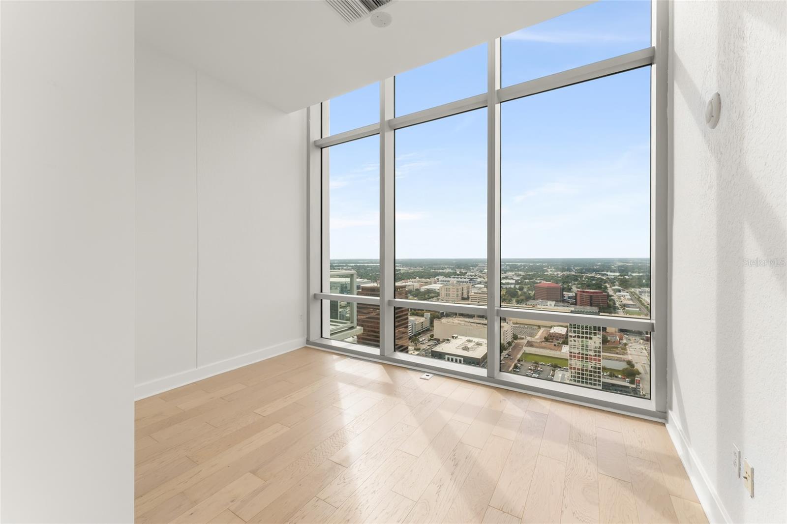 VUE AT LAKE EOLA CONDOMINIUMS - Residential