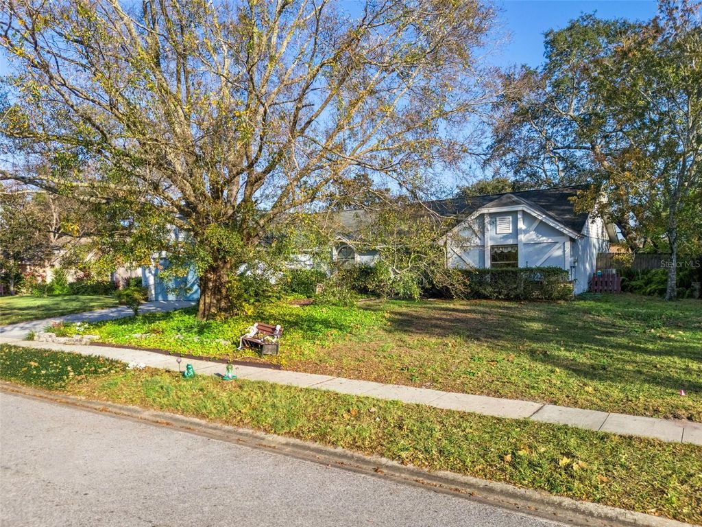 Photo of 3051 Riviera Bay Court, Oviedo, FL 32765 (MLS # O6371719)