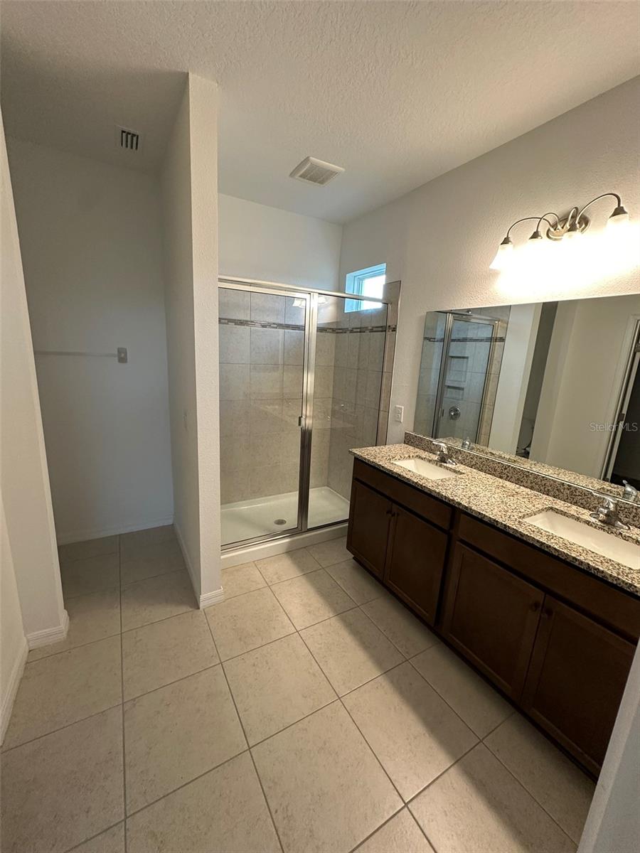 VILLAGES/BRIDGEWATER VILLAGE 14 - Residential Lease