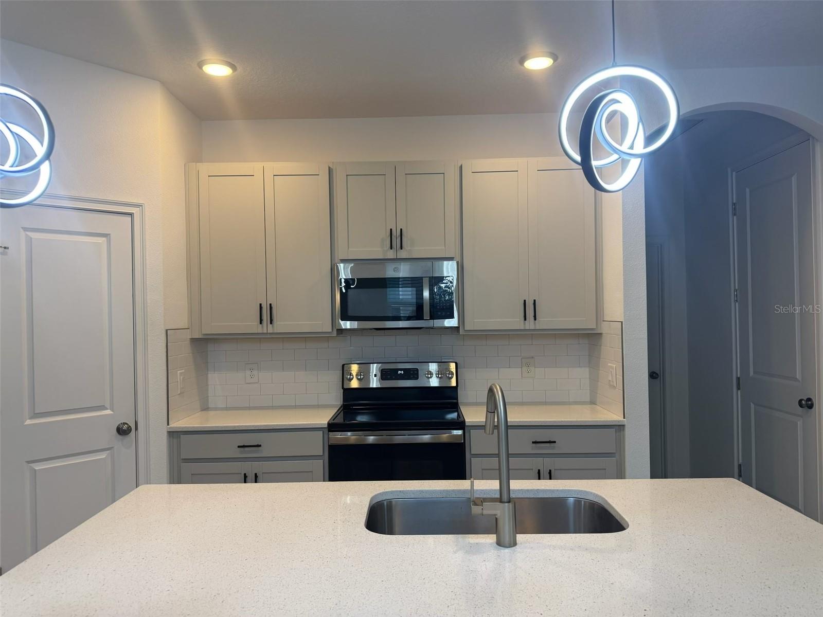 VILLAGES/BRIDGEWATER VILLAGE 14 - Residential Lease