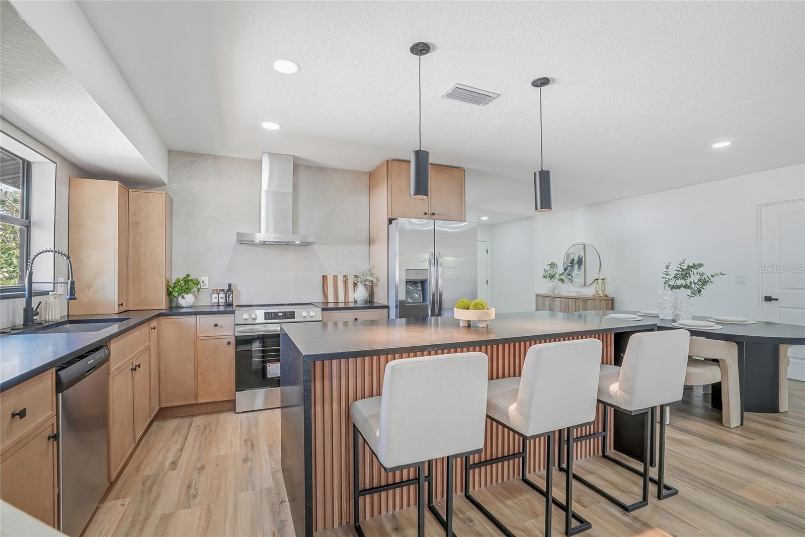 MORNING GLORY RIDGE - Residential