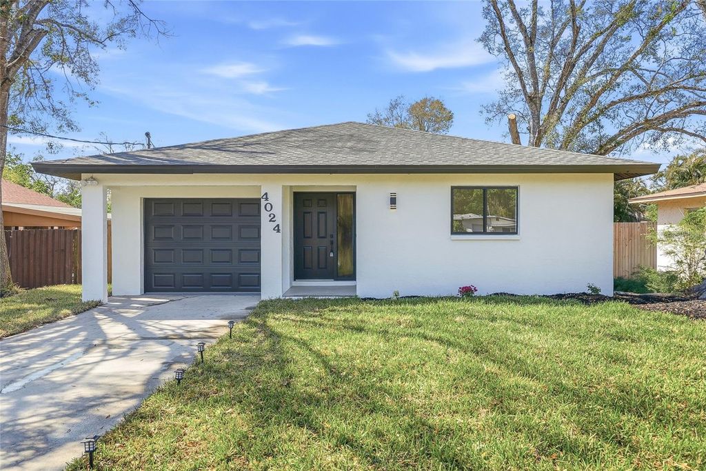 Photo of 4024 Bell Avenue, Sarasota, FL 34231 (MLS # TB8476873)