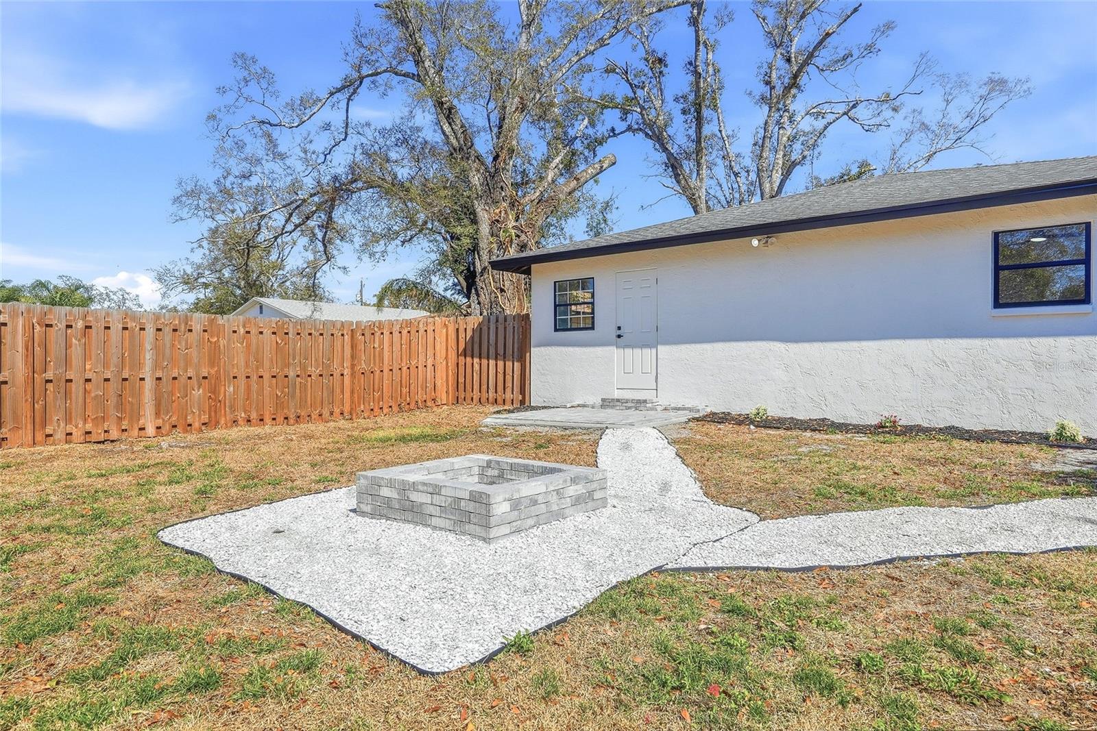 MORNING GLORY RIDGE - Residential
