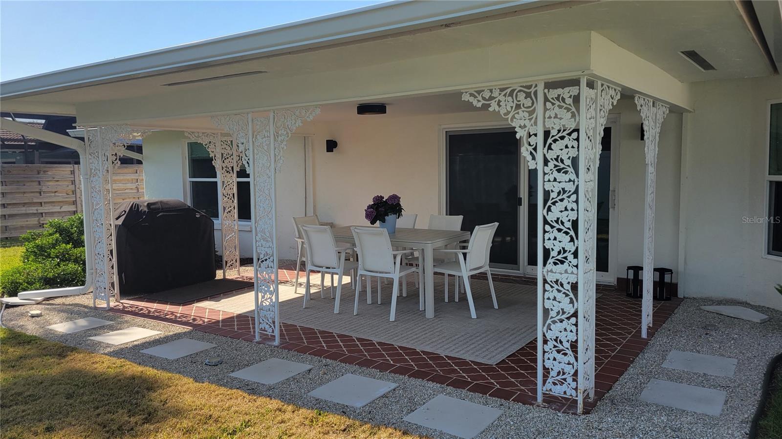 GULF GATE WOODS - Residential Lease