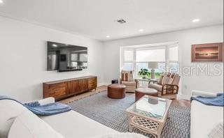 GULF GATE WOODS - Residential Lease
