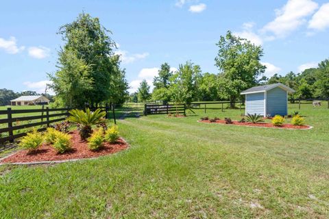 Tiny photo for 1890 NW 167th Place, Trenton, FL 32693 (MLS # GC530196)