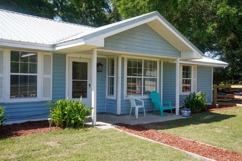 Tiny photo for 1890 NW 167th Place, Trenton, FL 32693 (MLS # GC530196)