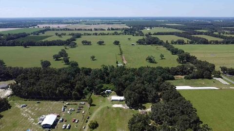 Tiny photo for 1890 NW 167th Place, Trenton, FL 32693 (MLS # GC530196)