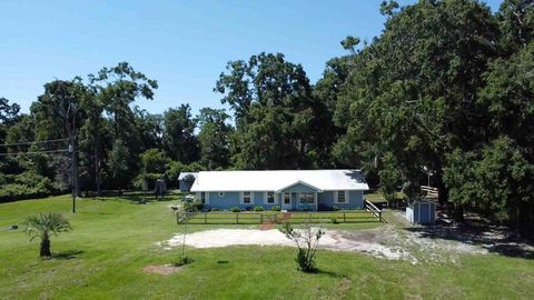 Tiny photo for 1890 NW 167th Place, Trenton, FL 32693 (MLS # GC530196)