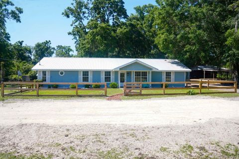 Tiny photo for 1890 NW 167th Place, Trenton, FL 32693 (MLS # GC530196)