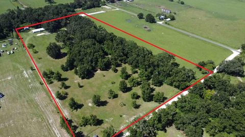 Tiny photo for 1890 NW 167th Place, Trenton, FL 32693 (MLS # GC530196)