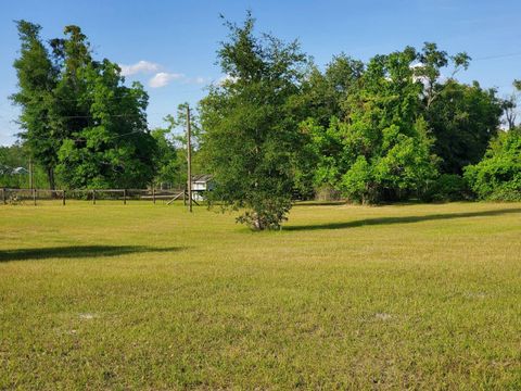 Tiny photo for 1890 NW 167th Place, Trenton, FL 32693 (MLS # GC530196)