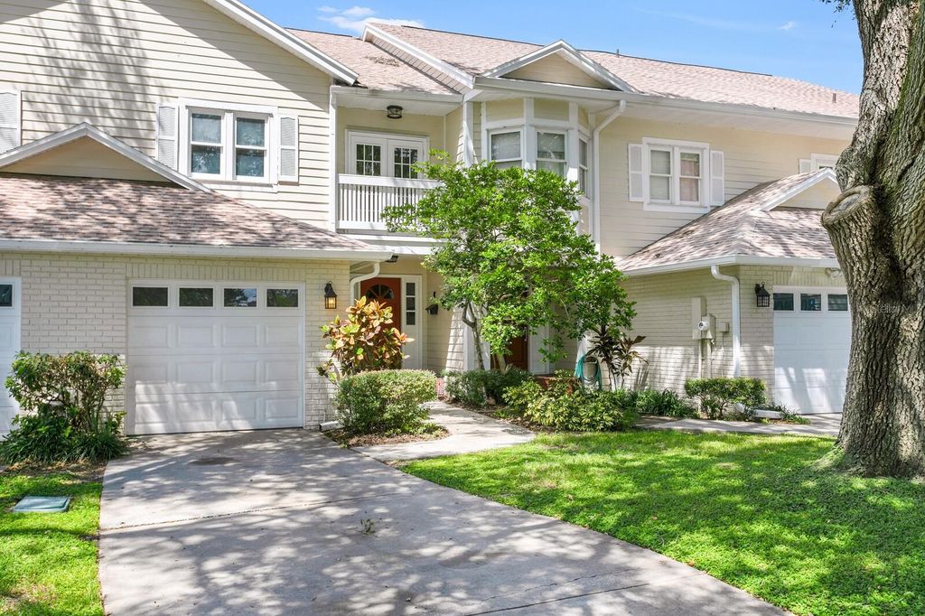 Photo of 3021 W Bay Villa Avenue, Tampa, FL 33611 (MLS # TB8427751)