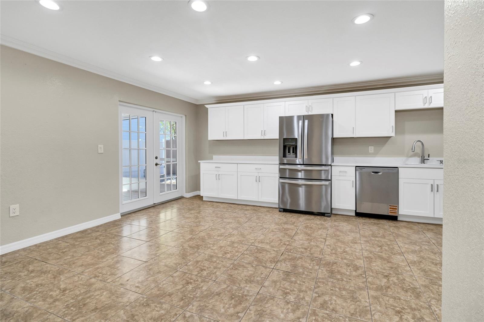 SUNSET HILLS - Residential