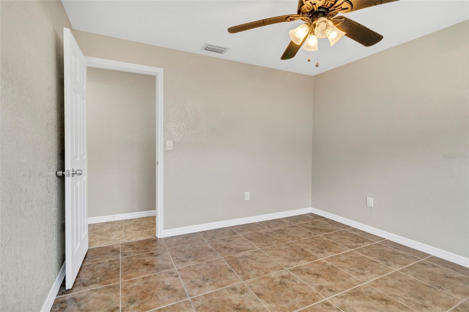 SUNSET HILLS - Residential