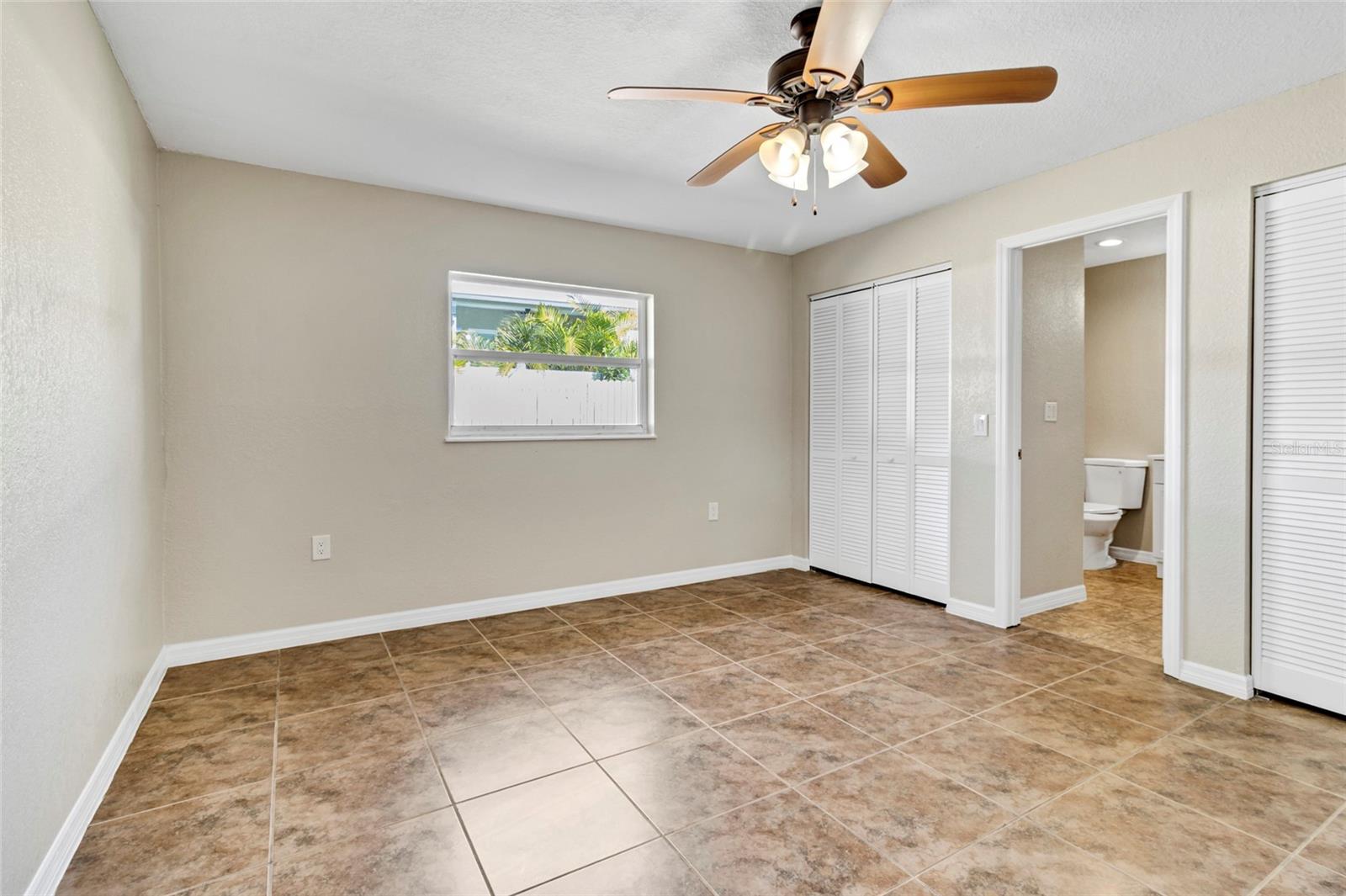 SUNSET HILLS - Residential