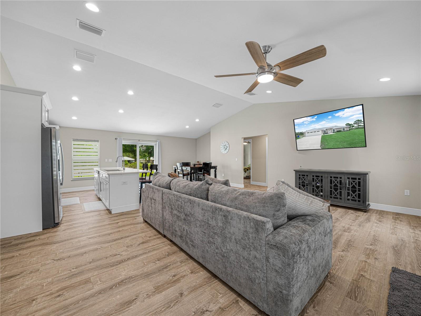 270 LINCOLN ROAD NE