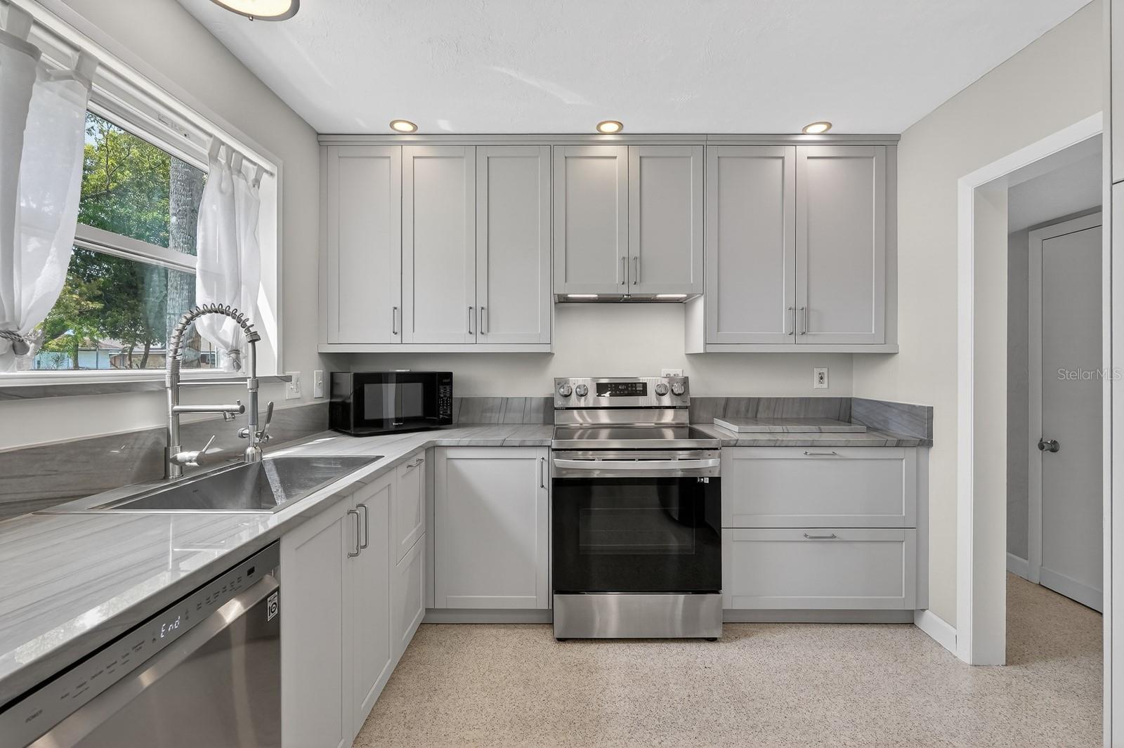 FAIRWAY UNIT 01 - Residential