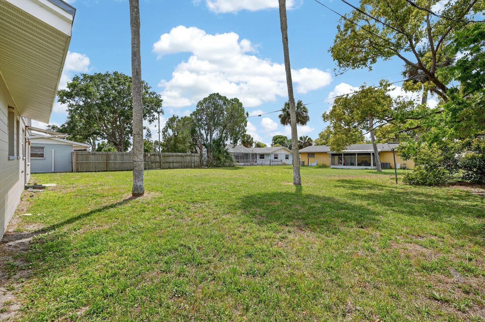 FAIRWAY UNIT 01 - Residential