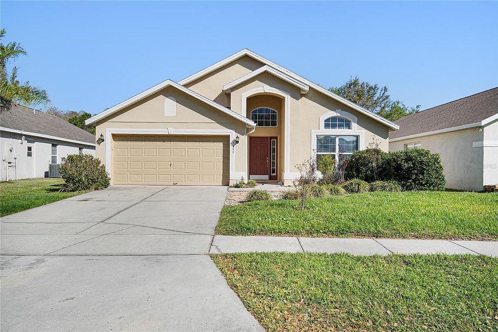 Photo of 5457 Los Palma Vista Drive, Orlando, FL 32837 (MLS # O6393438)