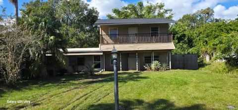Photo of 351 Pine Avenue, Cocoa, FL 32922 (MLS # O6364496)