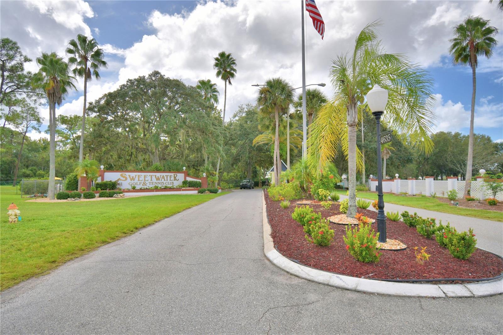 SWEETWATER GOLF & TENNIS CLUB ADD 01 - Residential