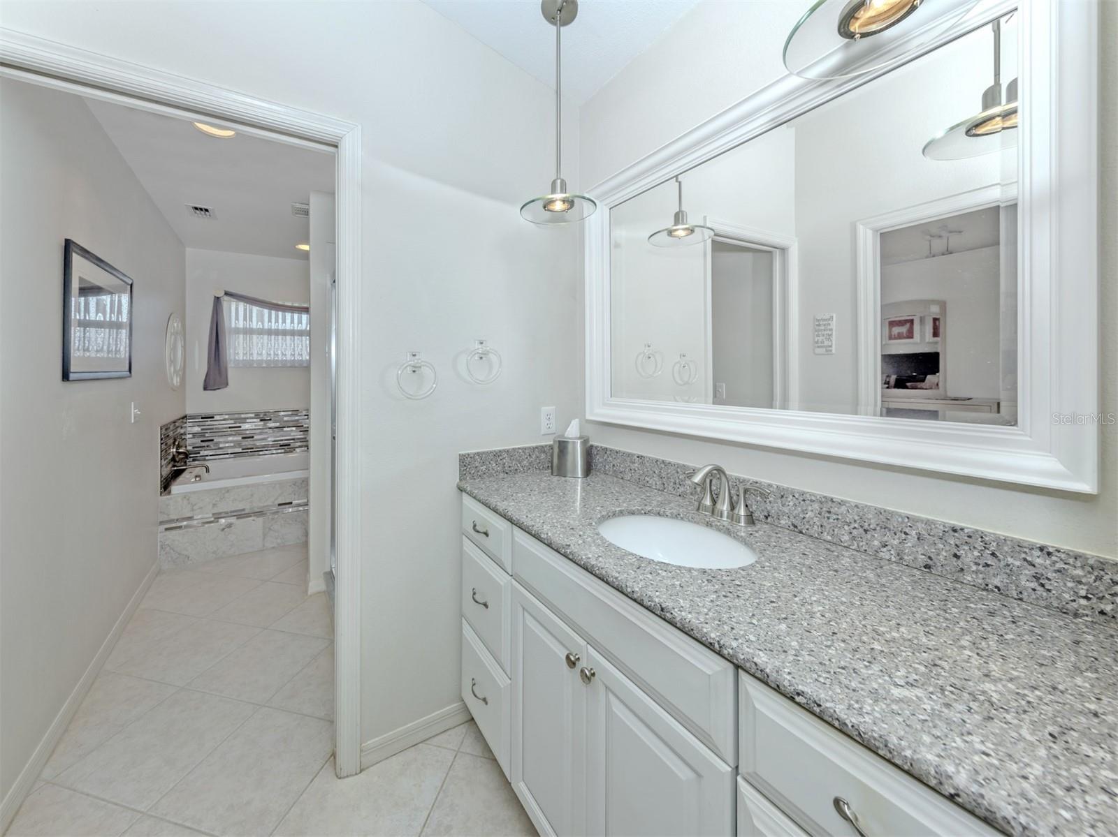 CLUBSIDE VILLAS - Residential