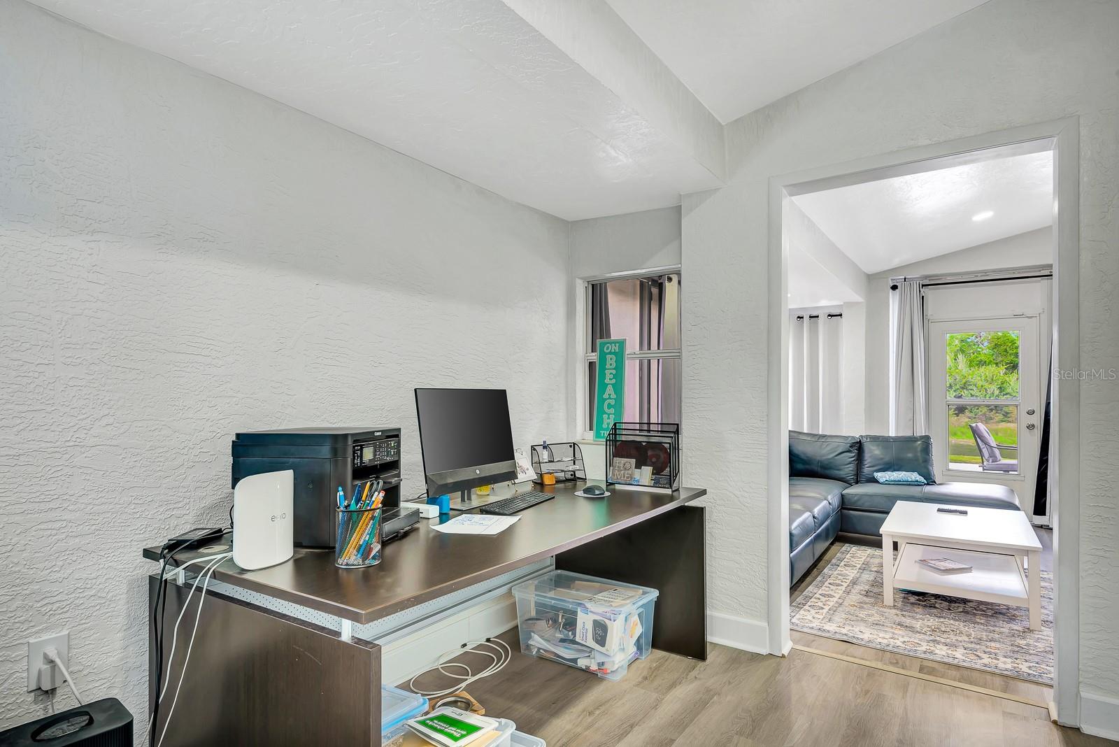 CREEKWOOD PH ONE SUBPHASE I UNIT A1 - Residential Lease