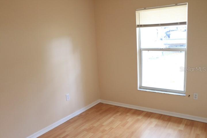 DORA MANOR - Residential Lease