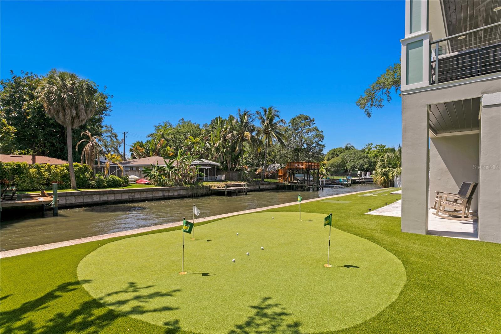 DAVIS ISLANDS PB10 PG52 TO 57 - Residential