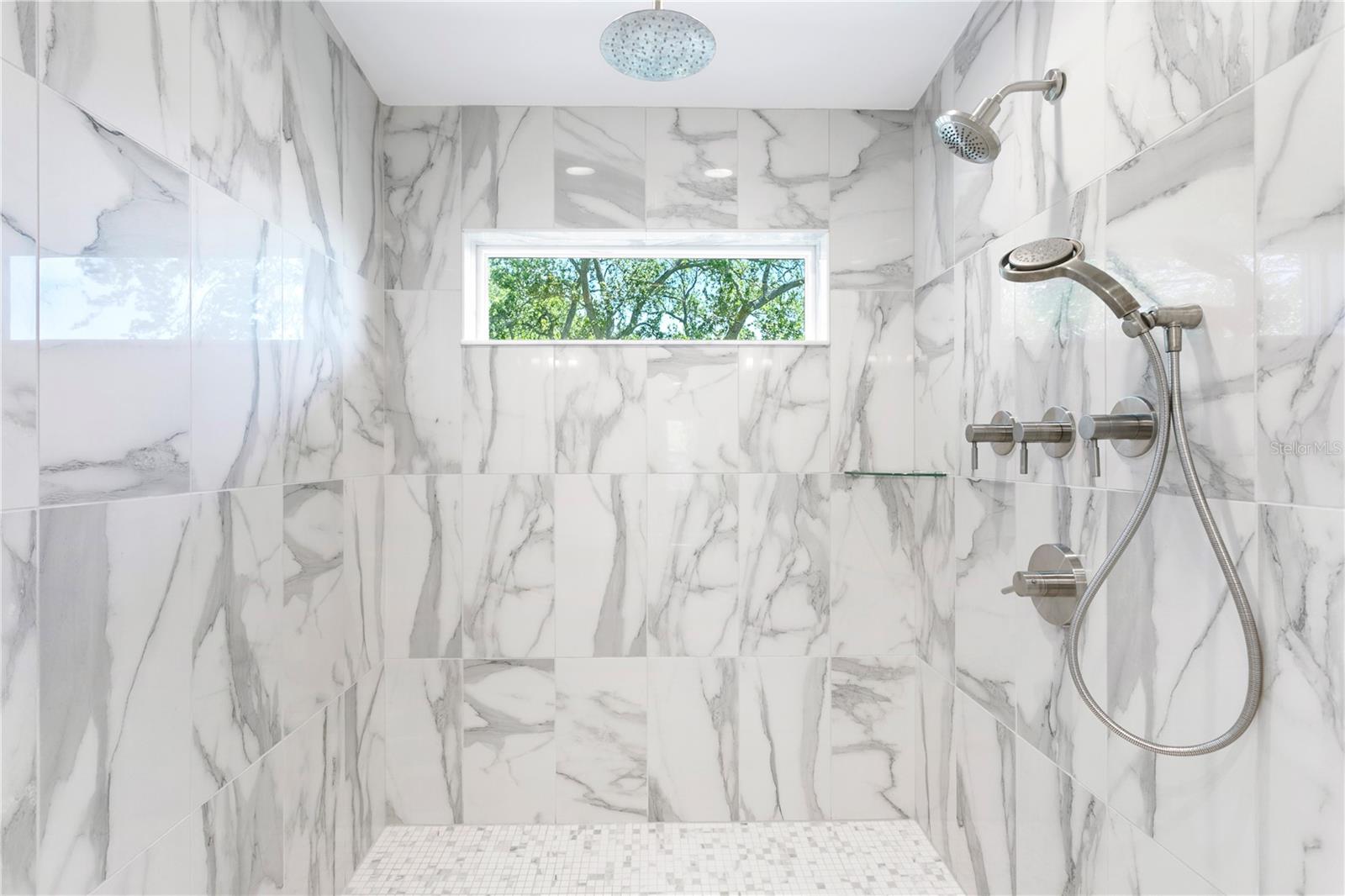 DAVIS ISLANDS PB10 PG52 TO 57 - Residential