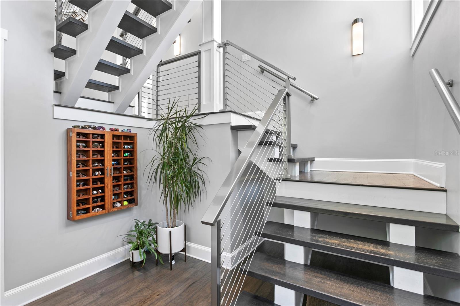 DAVIS ISLANDS PB10 PG52 TO 57 - Residential