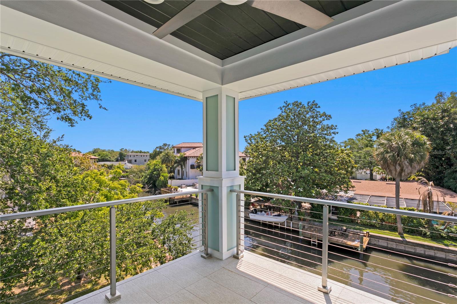 DAVIS ISLANDS PB10 PG52 TO 57 - Residential